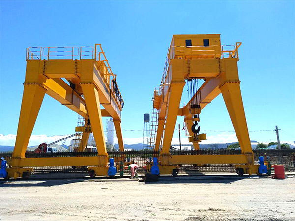 gantry-cranes-installed--in-Chile