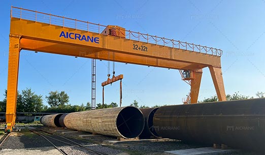 Gantry-Crane-for-Pipe-Manufacturing-Operations