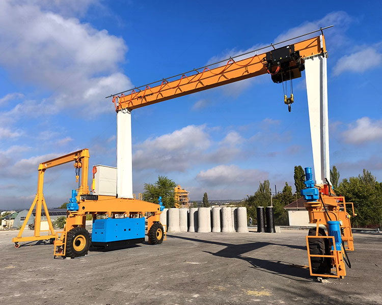 20-тонный колесный козловой кран на заводе сборных ЖБИ в Молдове