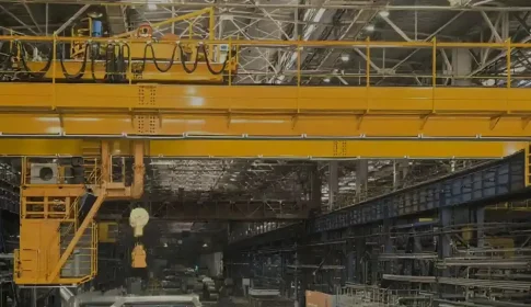 Двухбалочный мостовой кран для металлургического предприятия в России